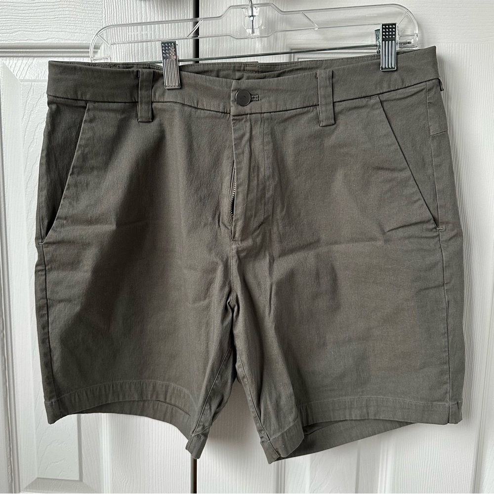 Lululemon dress shorts